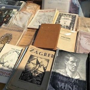 Meet your Posher, Nora